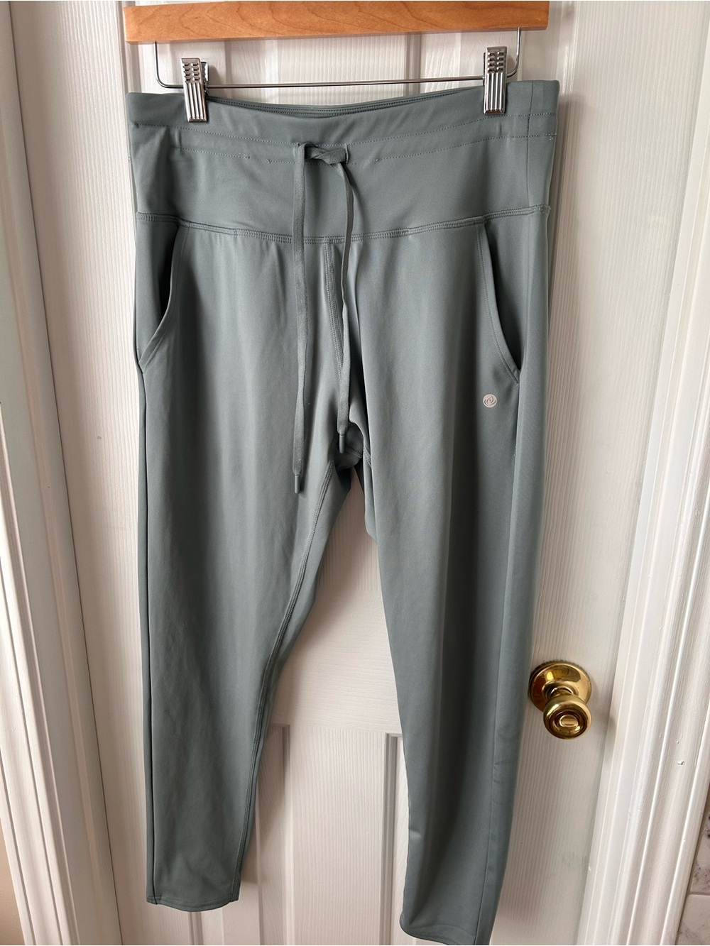 APANA  Tie-Waist Leggings in Sage Green
